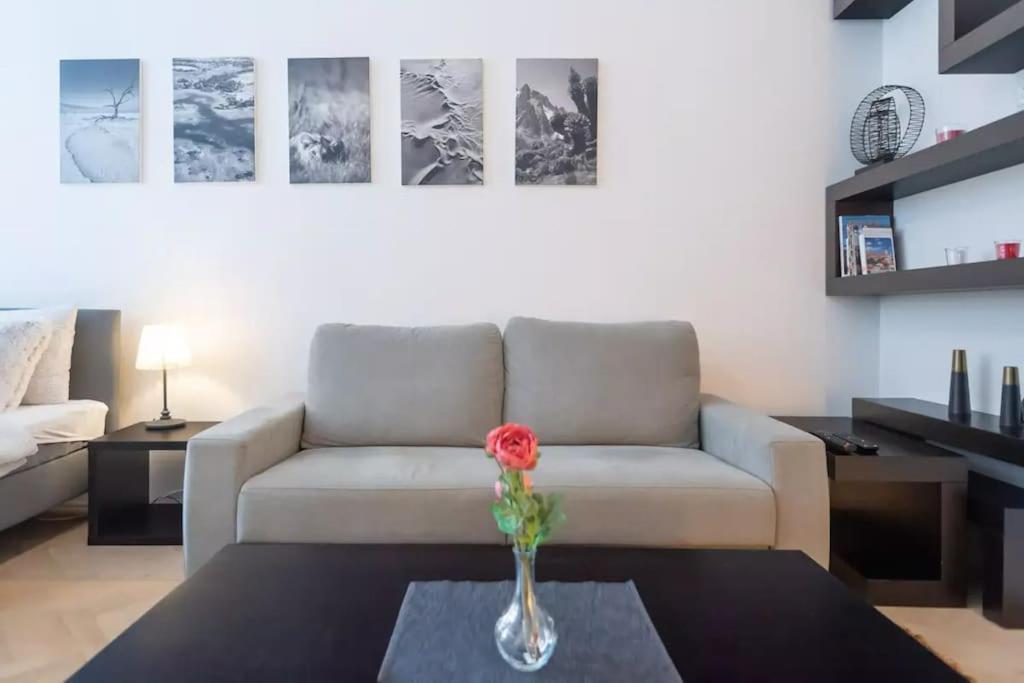 Old Town Square Luxury Apartment Prague Ngoại thất bức ảnh